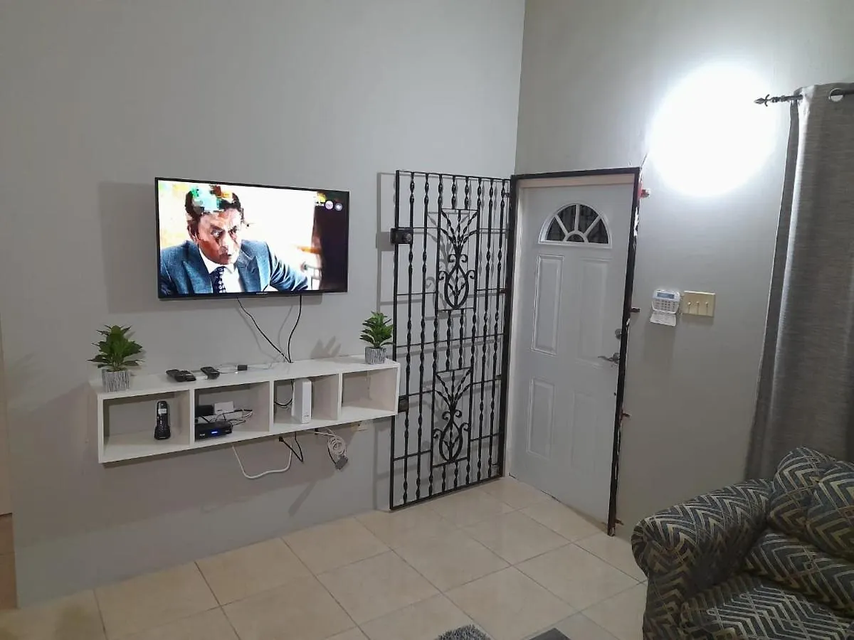 مونتيغو باي Nation Palace House Rentals جامايكا