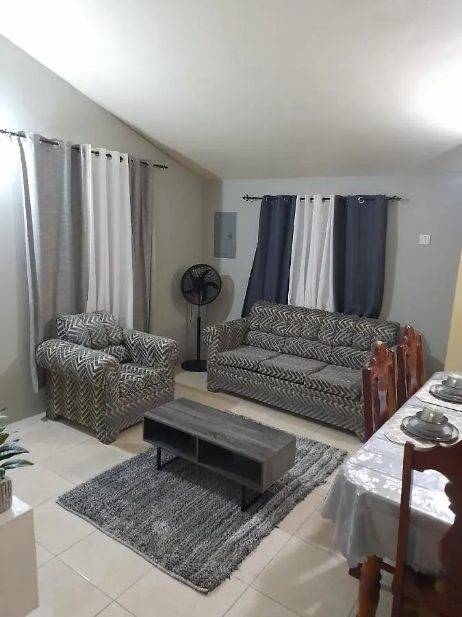مونتيغو باي Nation Palace House Rentals 0*, مونتيغو باي جامايكا