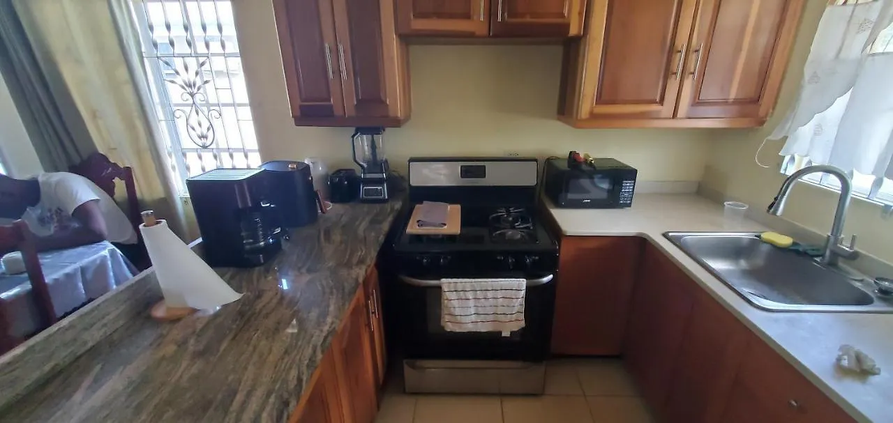 مونتيغو باي Nation Palace House Rentals مونتيغو باي